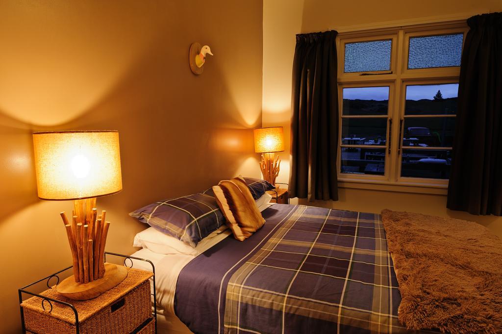 Blacks Hotel Ophir エクステリア 写真